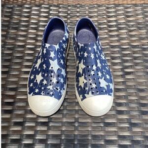 Native Jefferson shoes Kids size 3